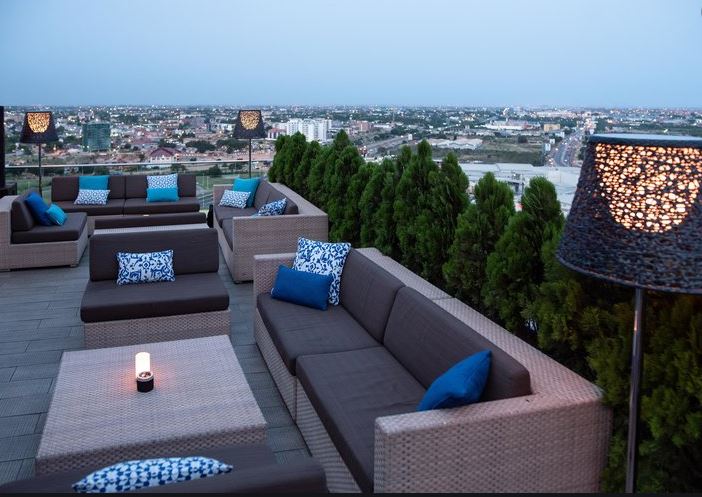 Skybar 25 – Located at Villaggio Vista