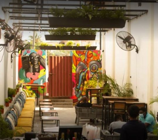 Alley Bar – trendy bar in Accra